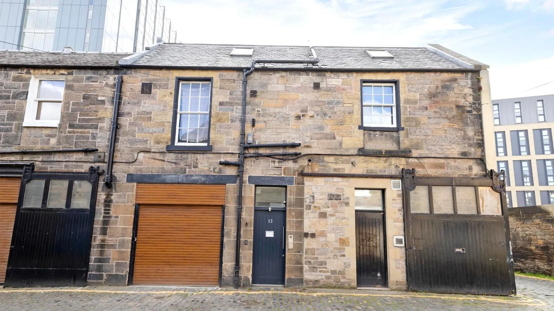 Joivy Chic 2-Br Flats Near Edinburgh Castle 아파트